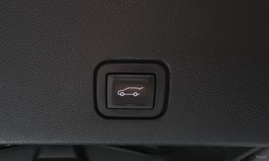 XT6
