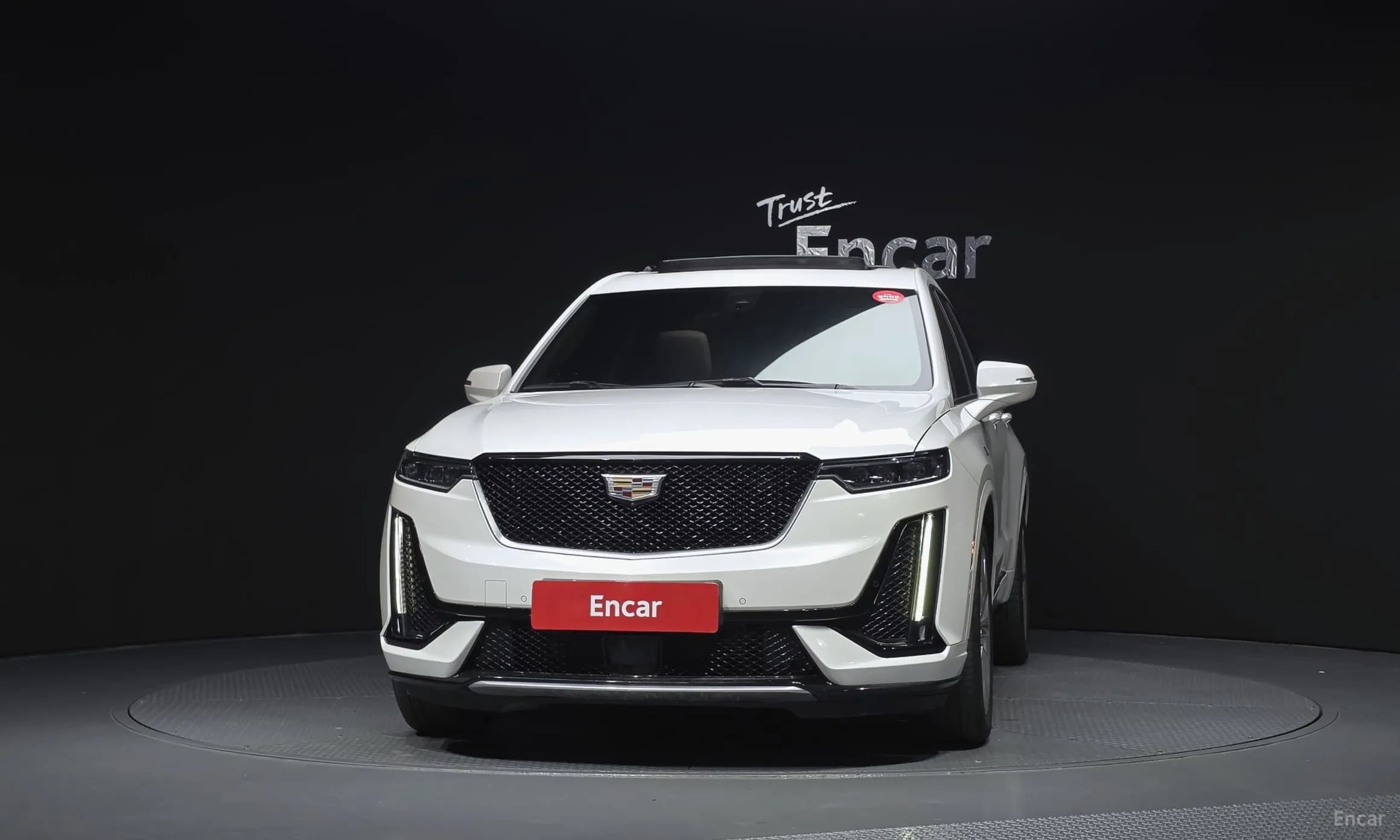 XT6