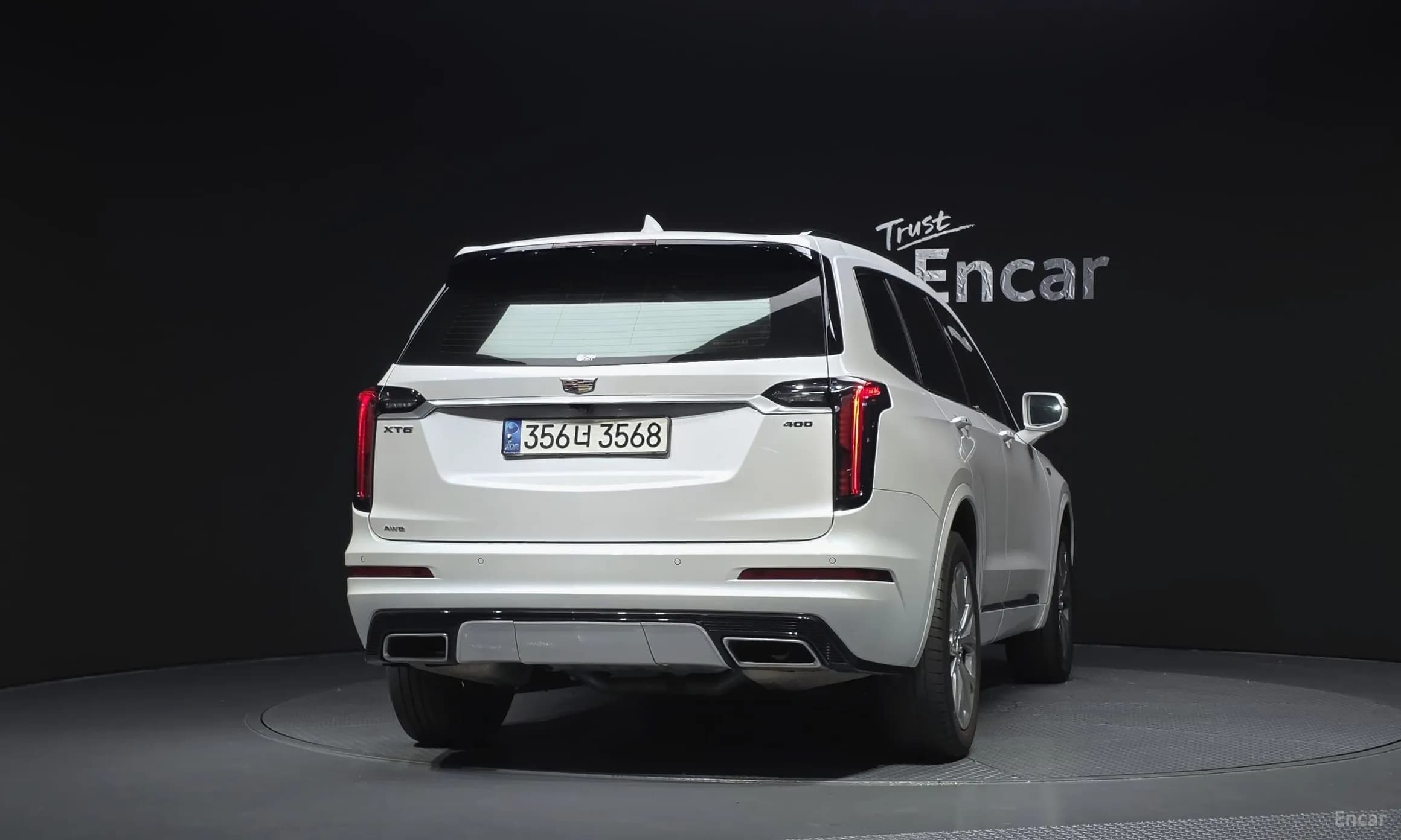 XT6