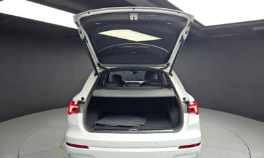 Q3 (F3)