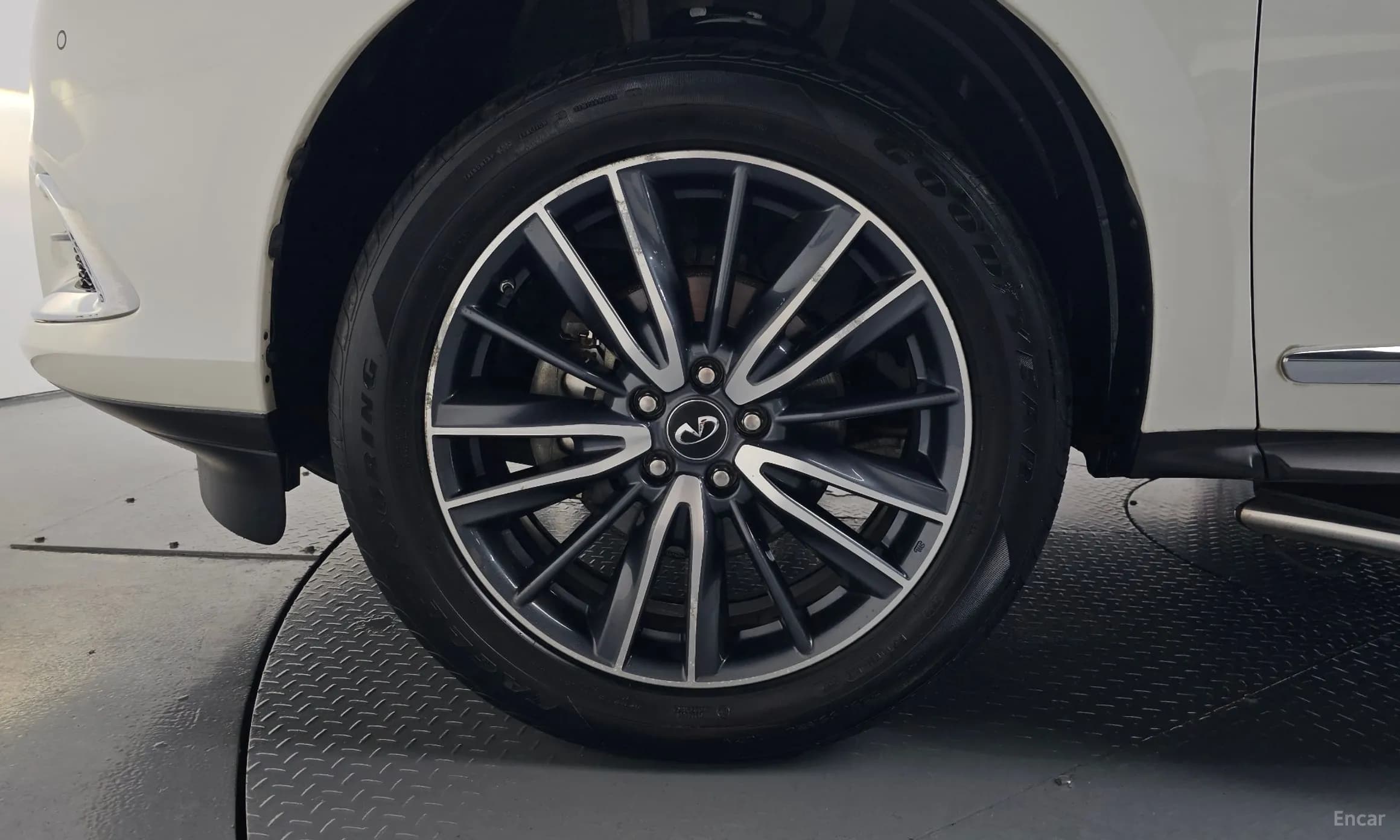QX60