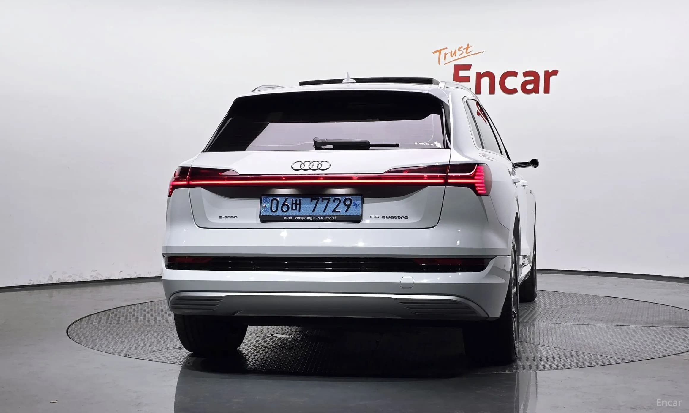 e-tron