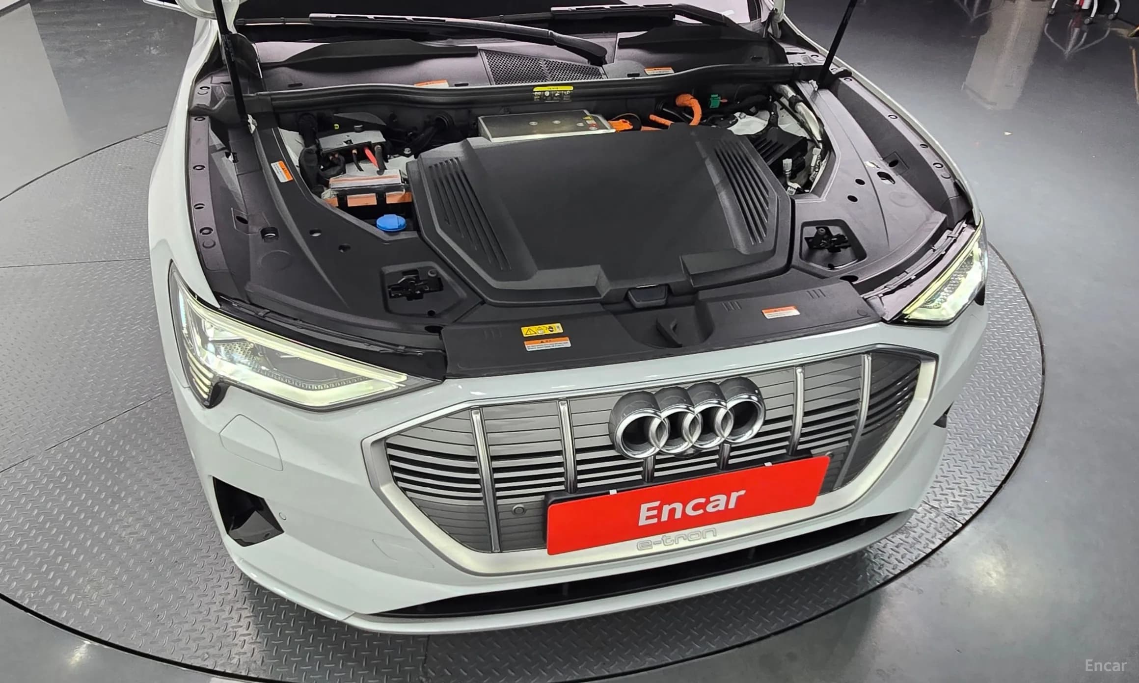 e-tron