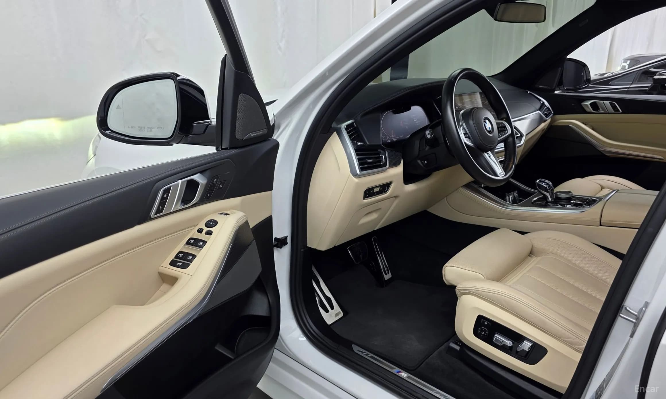 X5 (G05)