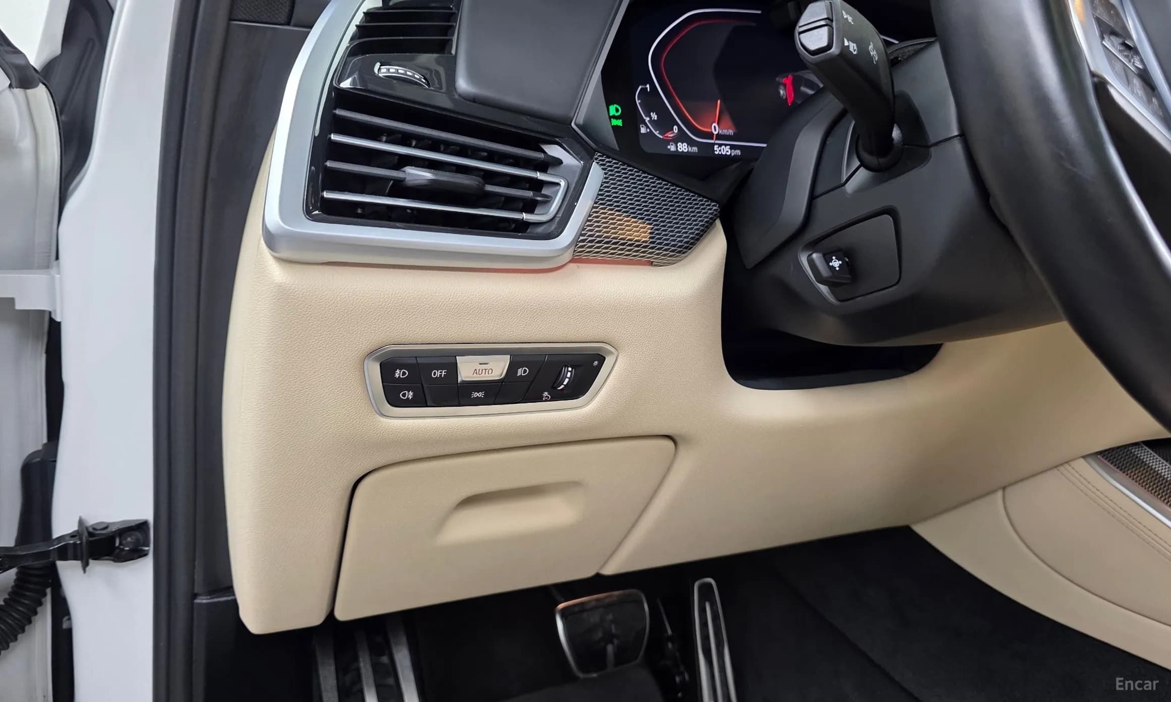 X5 (G05)