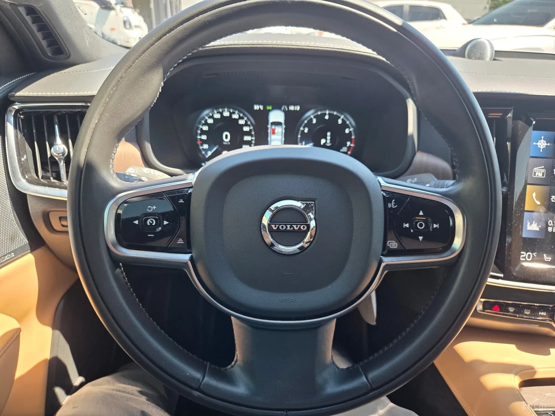 S90