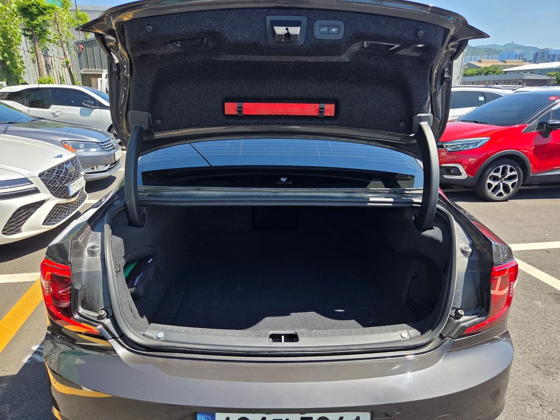 S90