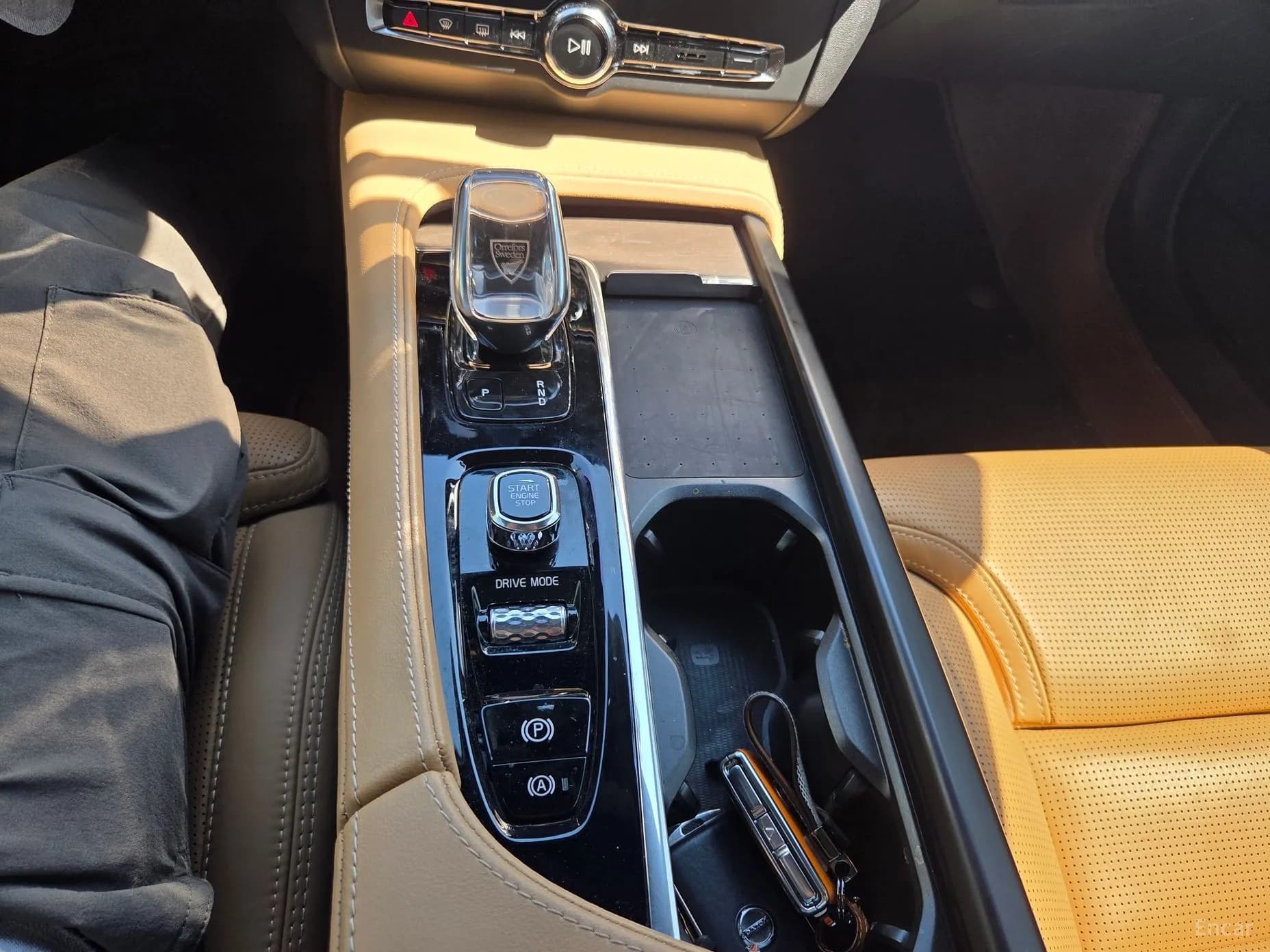 S90