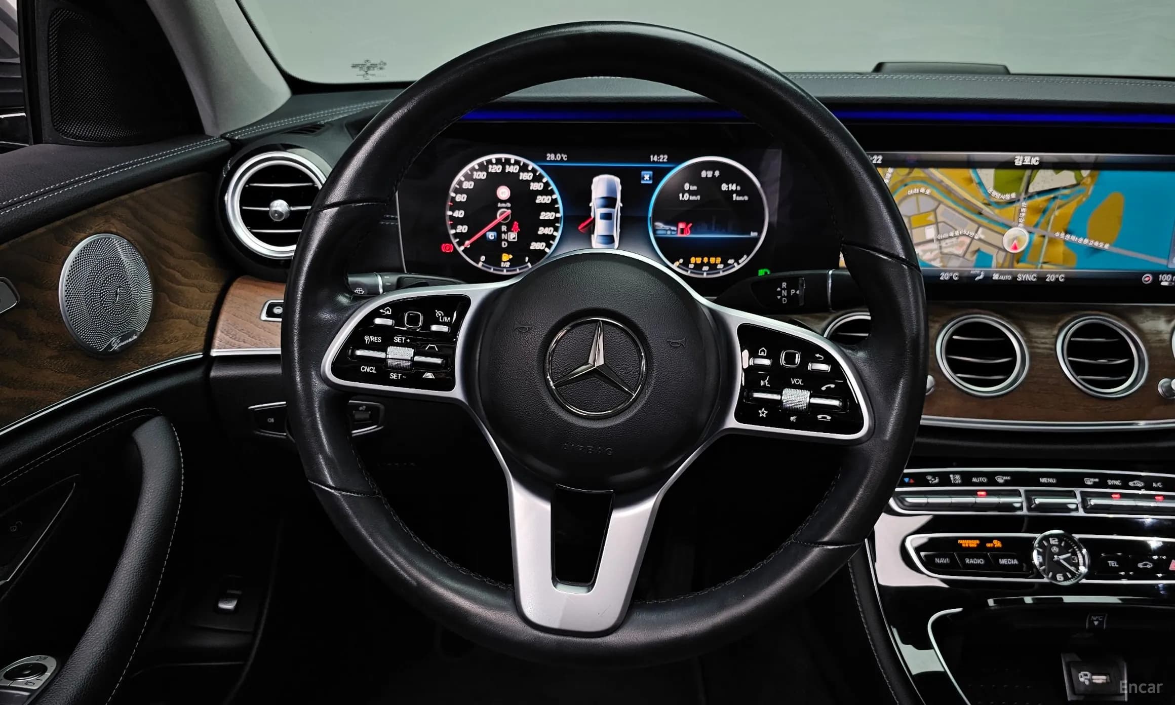 E-Class W213