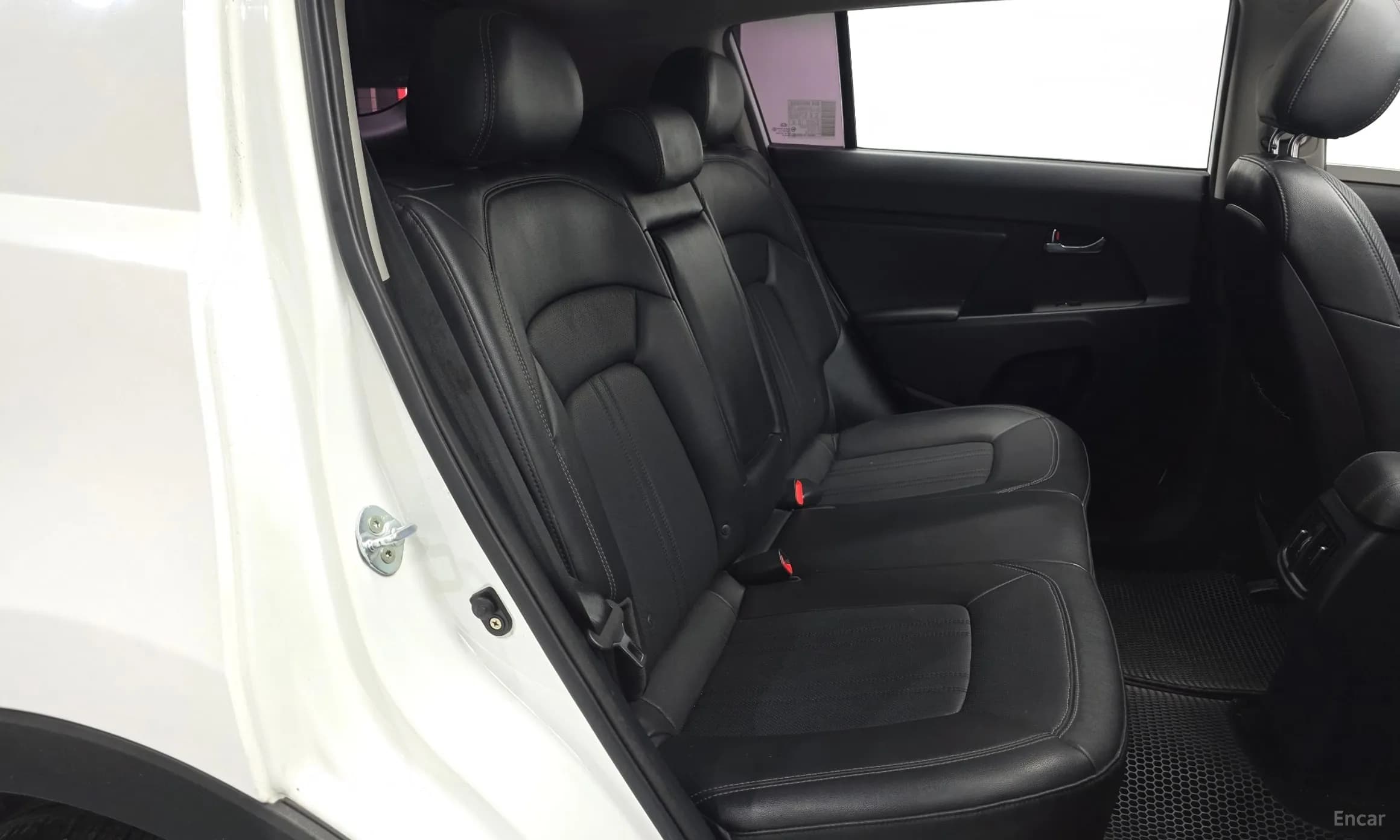 The New Sportage R