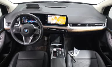 2 Series Active Tourer (U06)