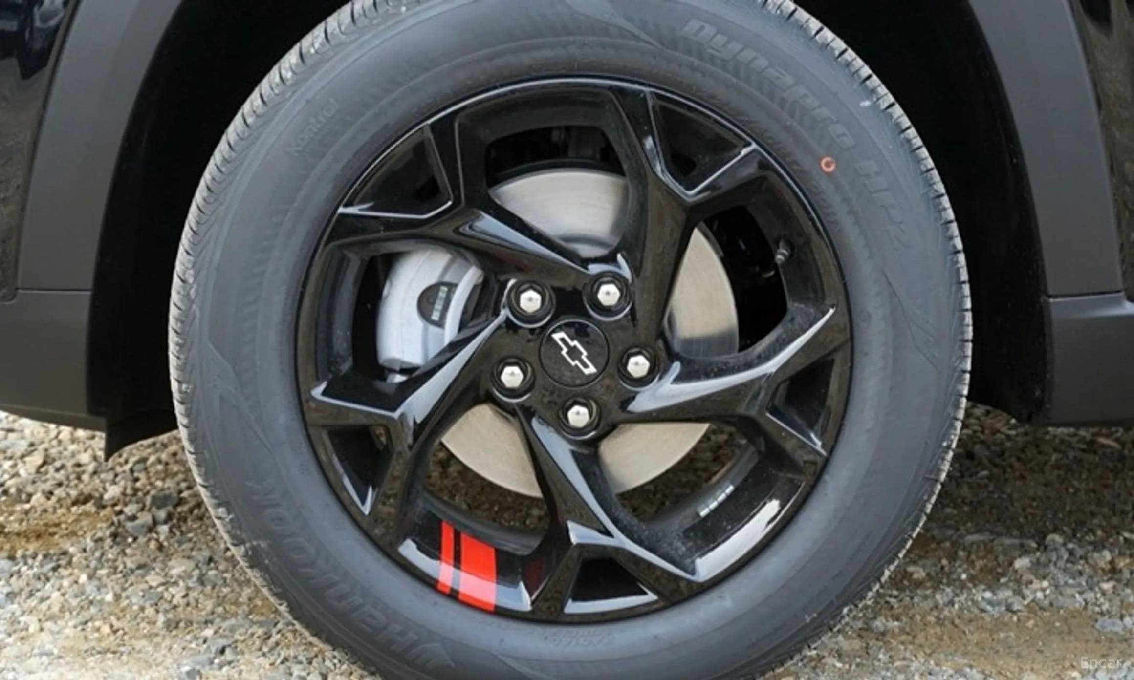 Trax Crossover