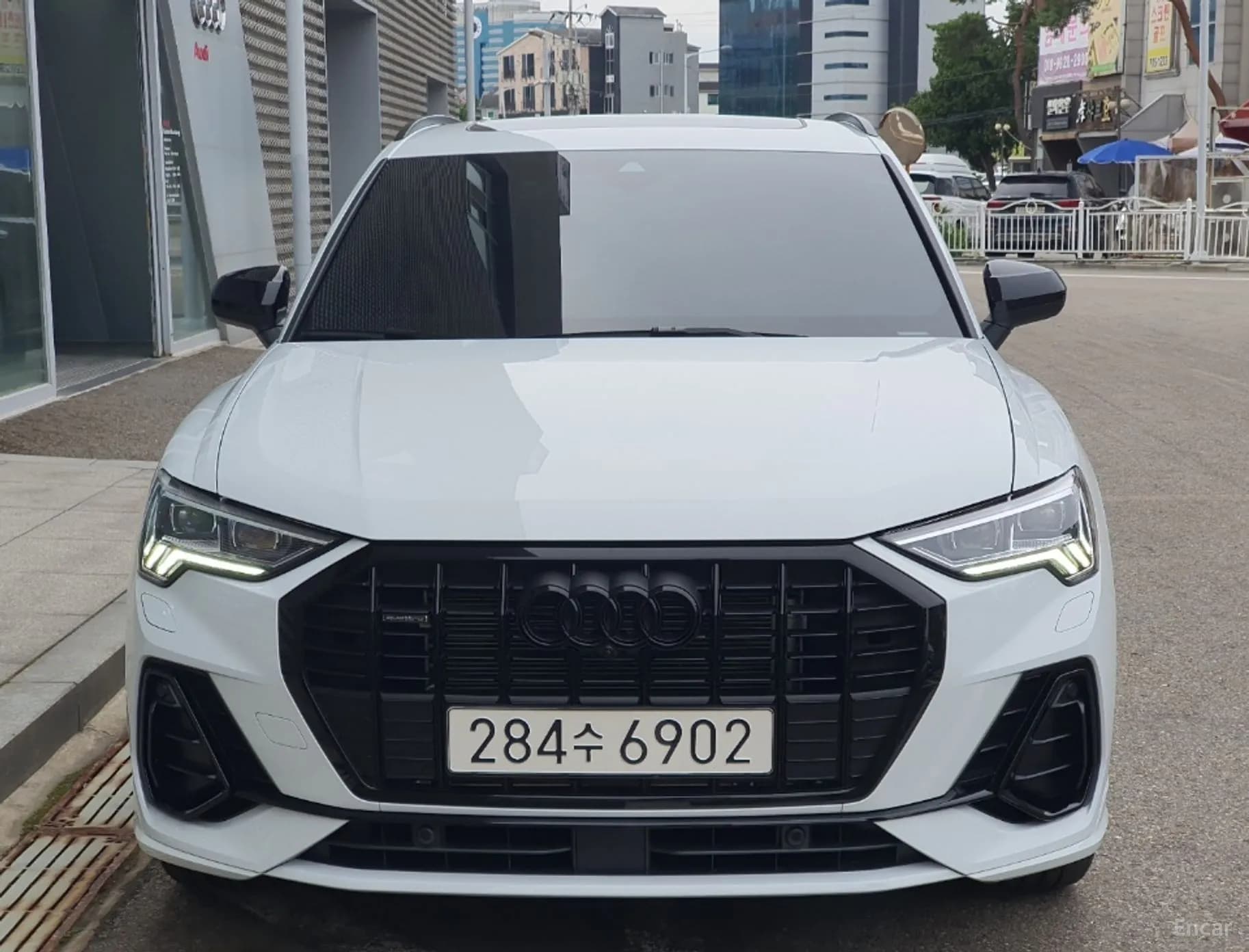 Q3 (F3)