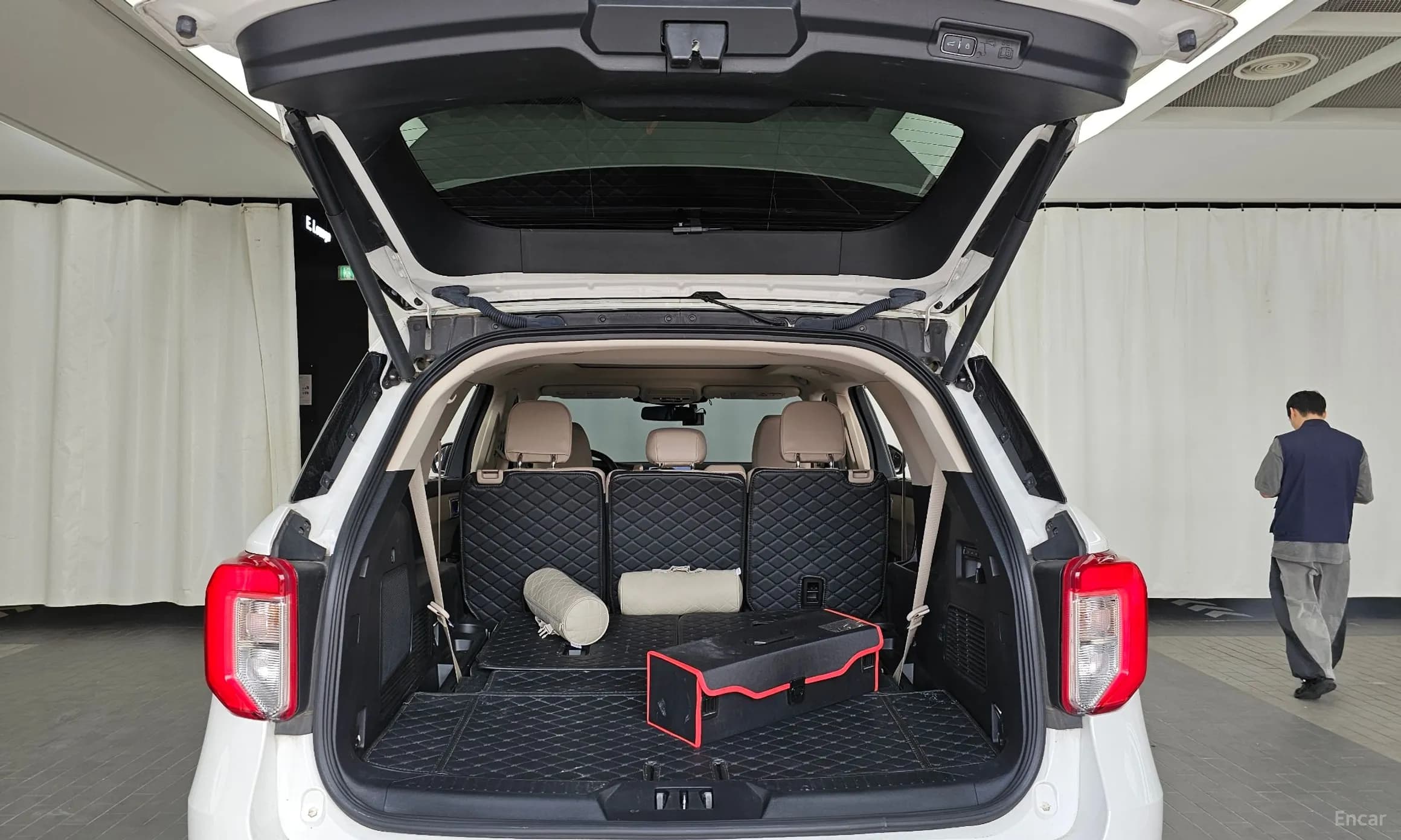 Explorer 6th Generation