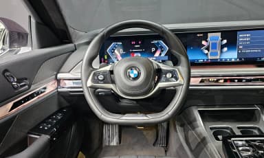 7 Series (G70)