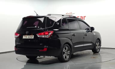 Korando Turismo