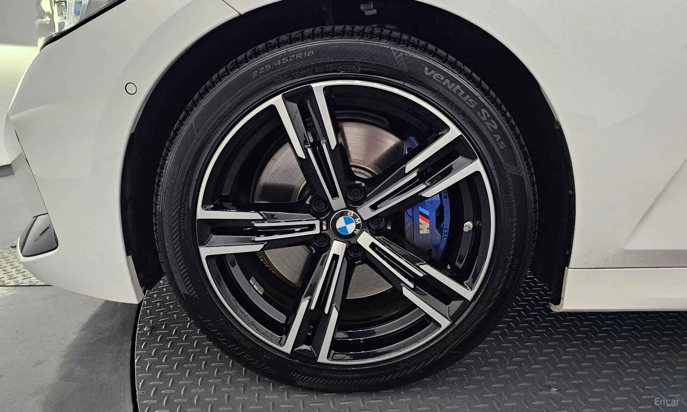3 Series (G20)