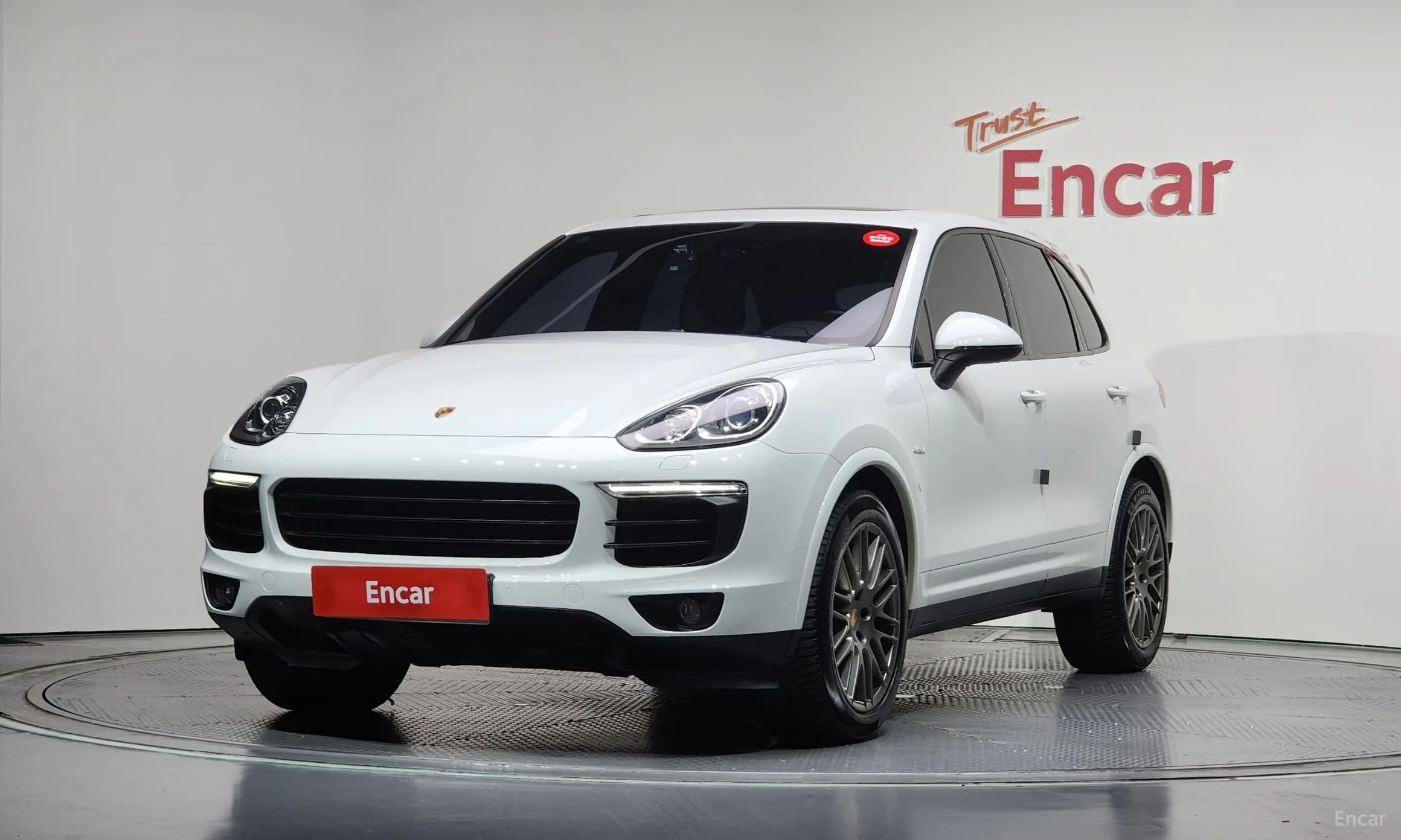 New Cayenne