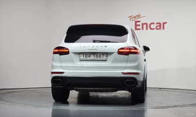 New Cayenne