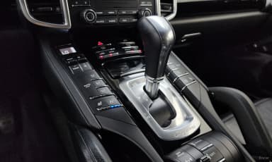 New Cayenne