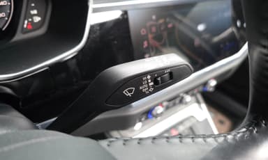 Q3 (F3)
