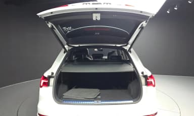 Q3 (F3)