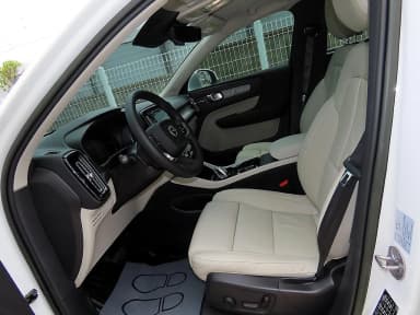 XC40