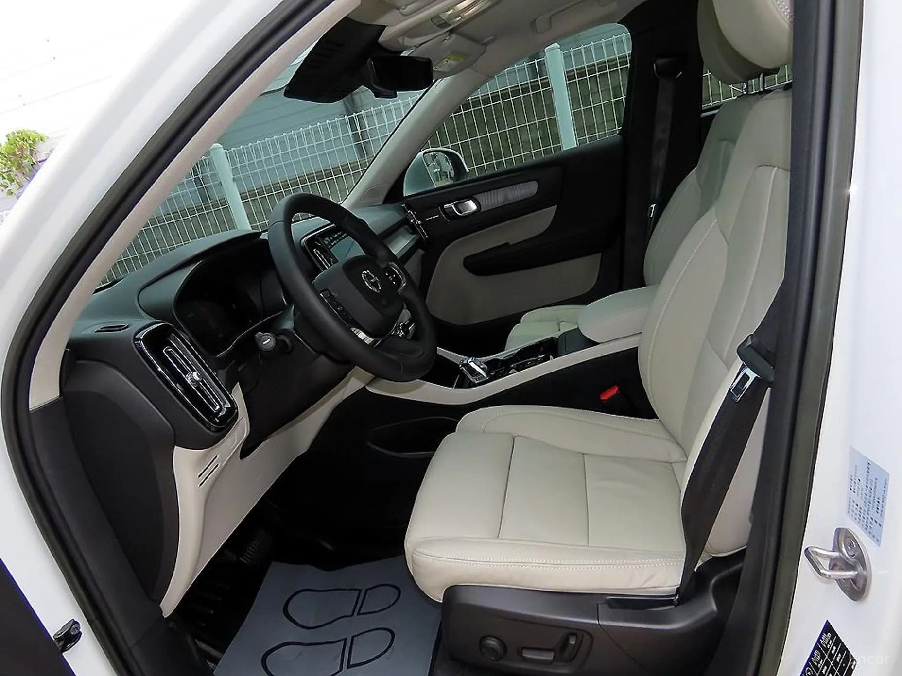 XC40