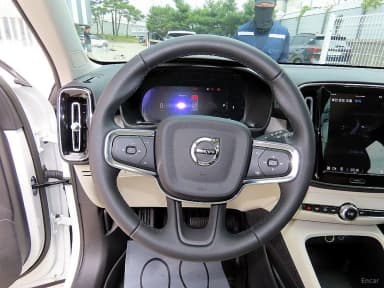 XC40