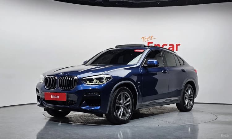 X4 (G02)