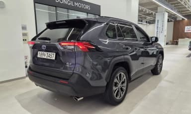RAV4 5th Generation