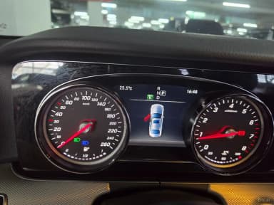 E-Class W212