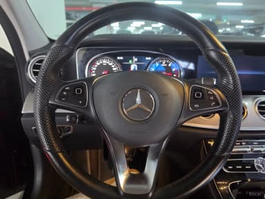 E-Class W212