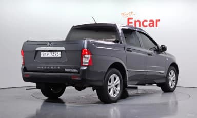 Korando Sports