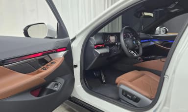 5 Series (G60)