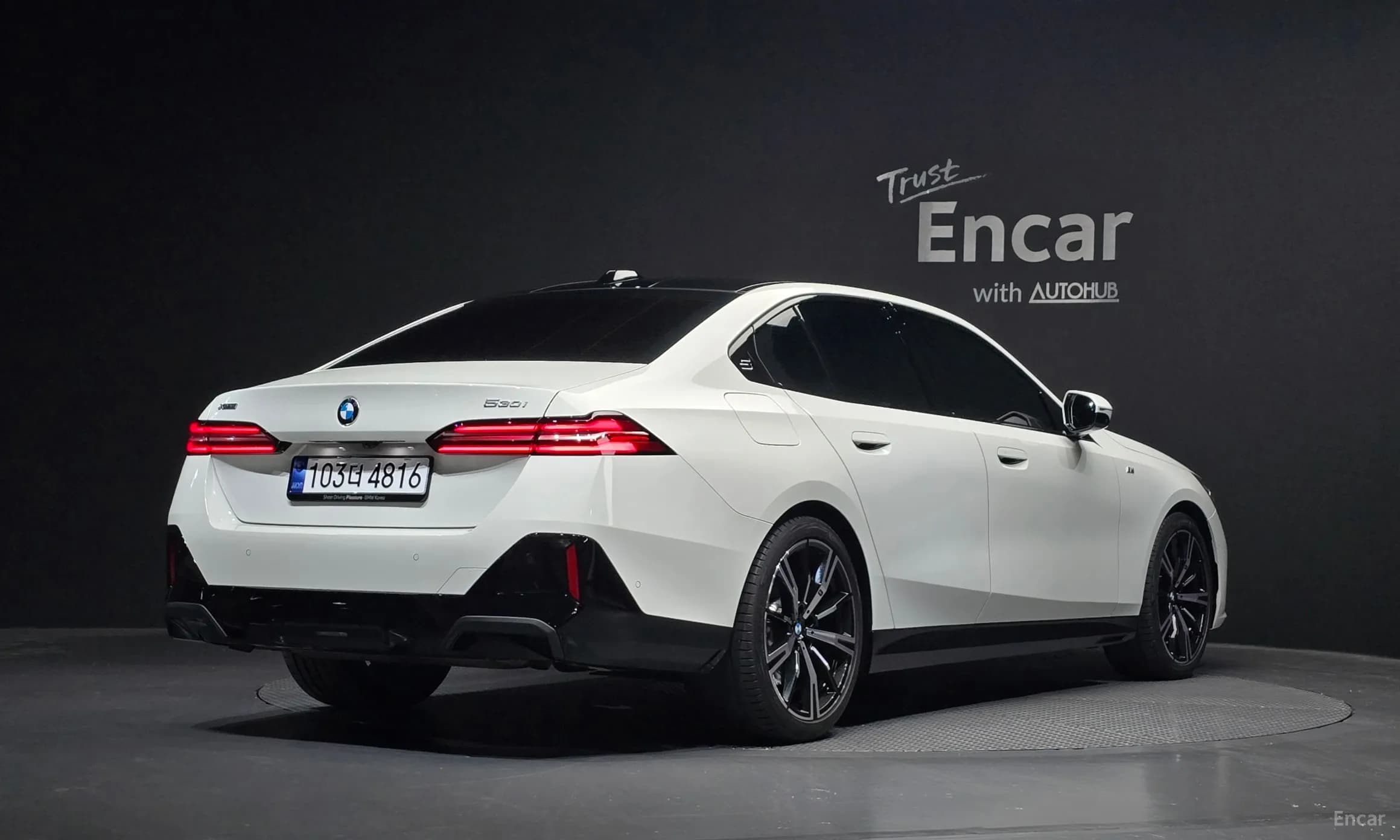 5 Series (G60)