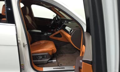 Bentayga