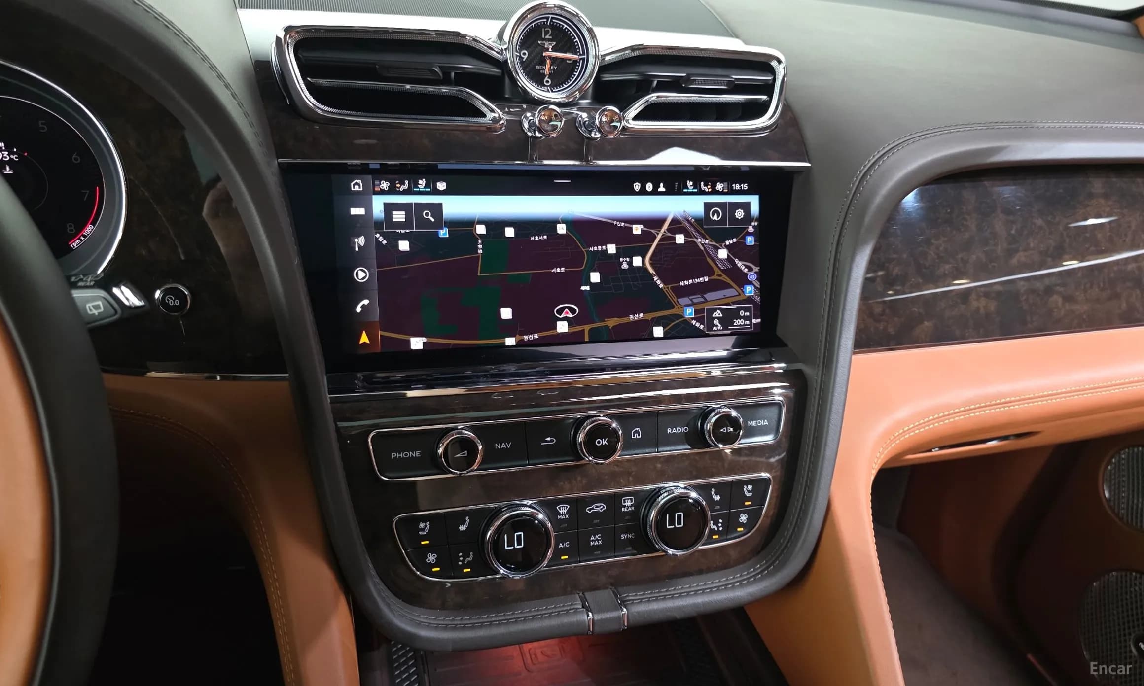 Bentayga