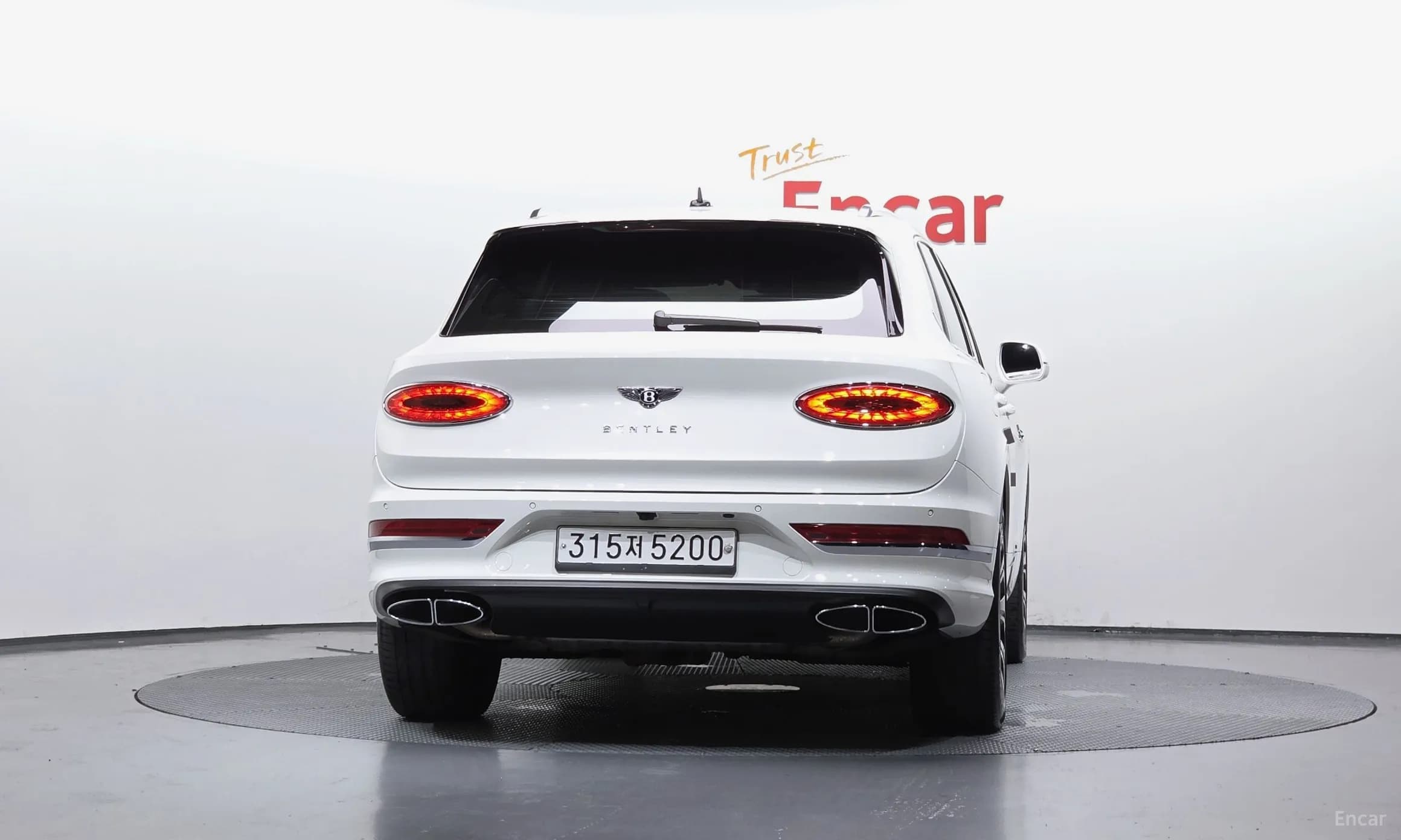 Bentayga