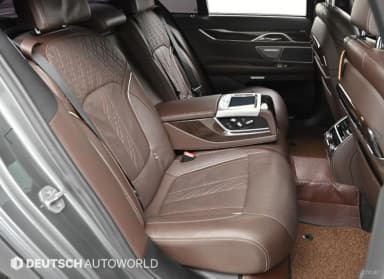 7 Series (G11)