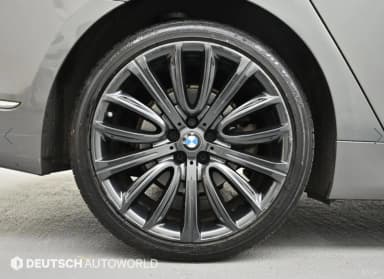 7 Series (G11)