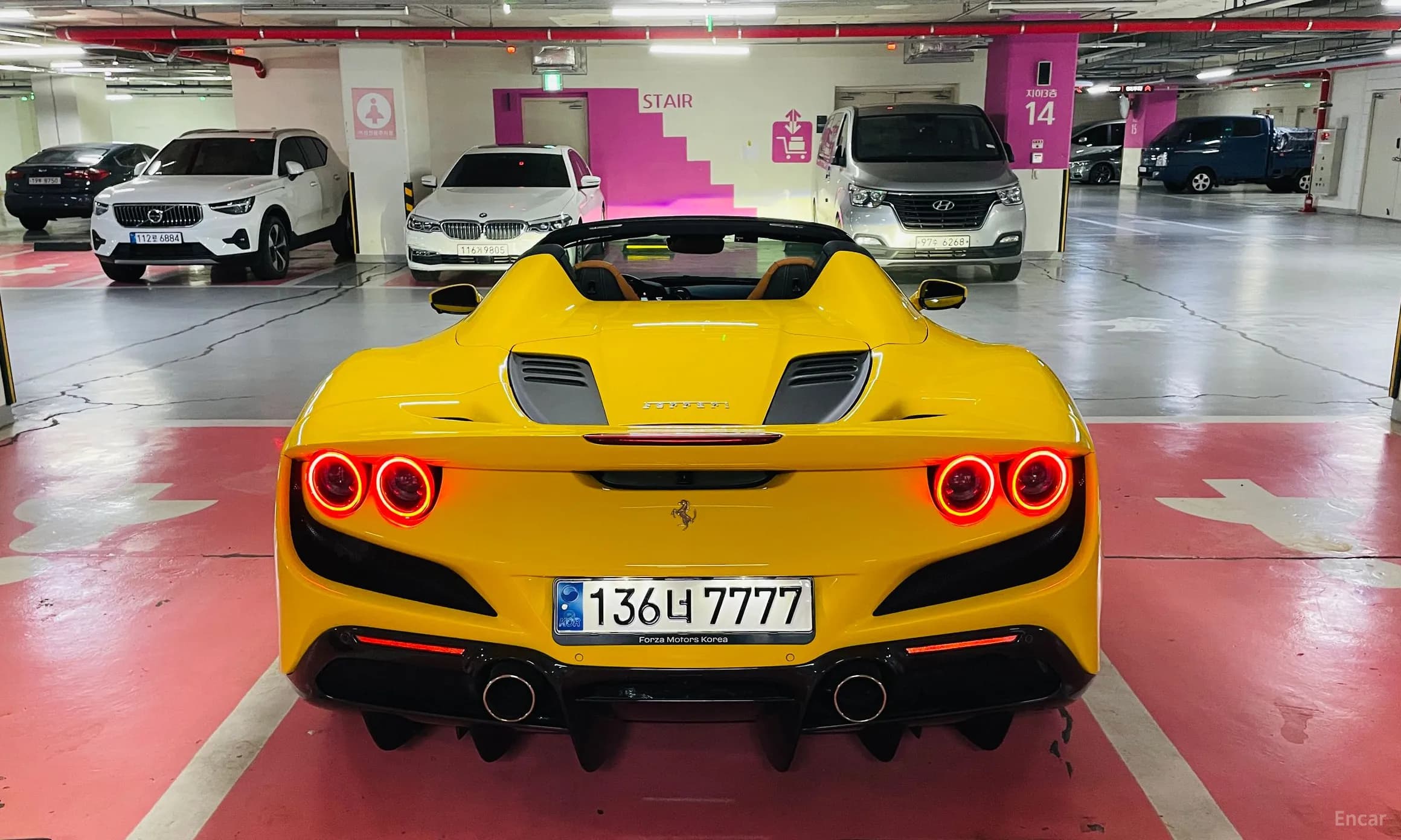 F8 Spider