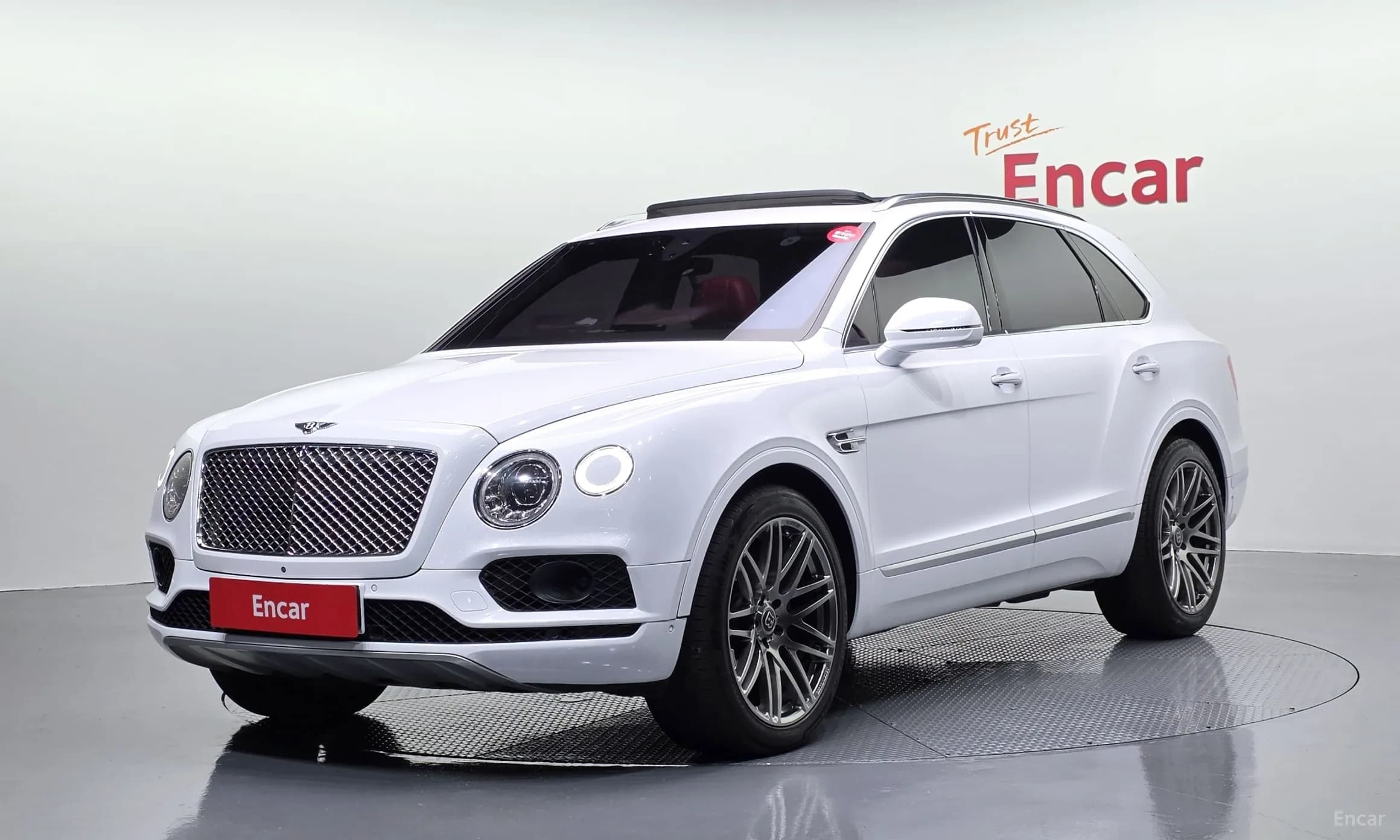 Bentayga