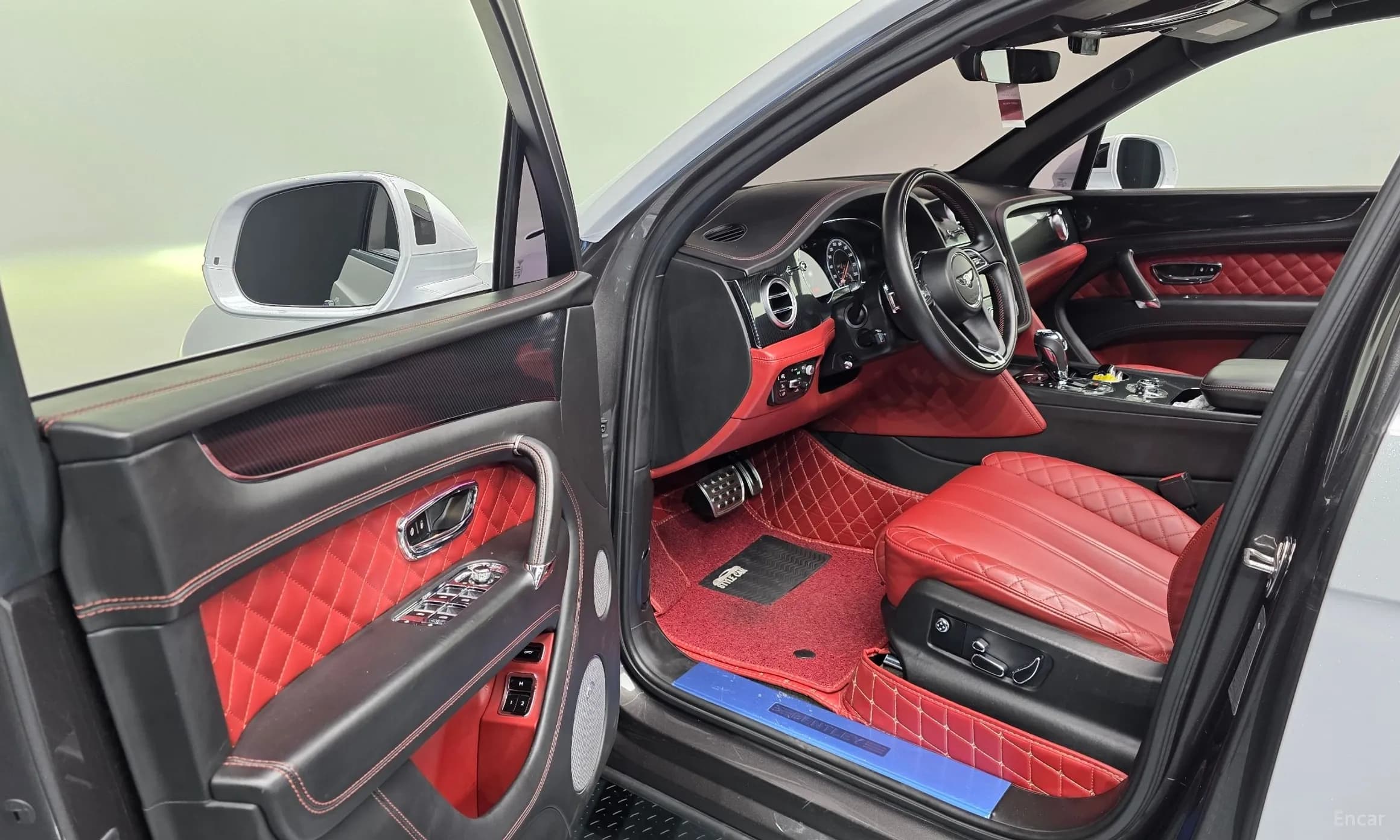 Bentayga