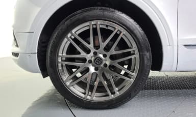 Bentayga