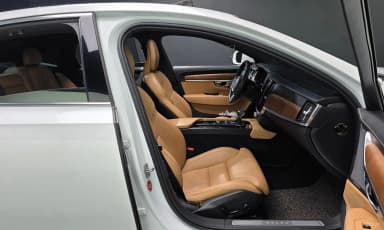 S90