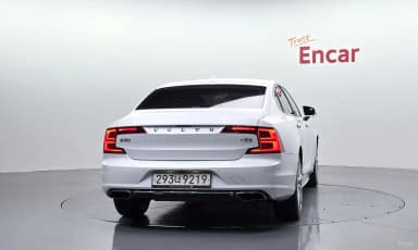 S90