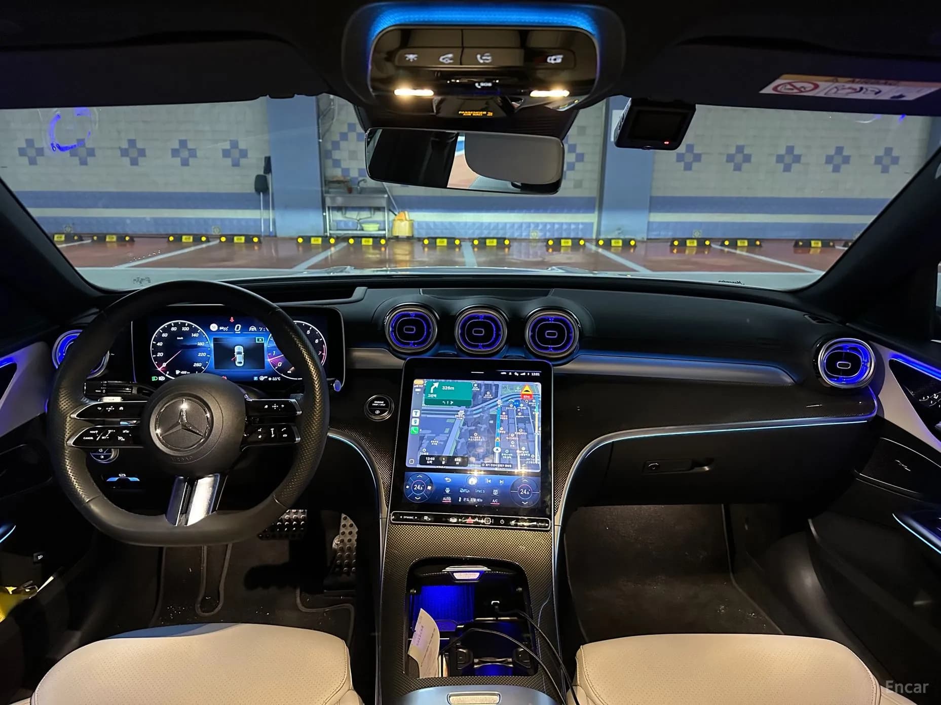 C-Class W206