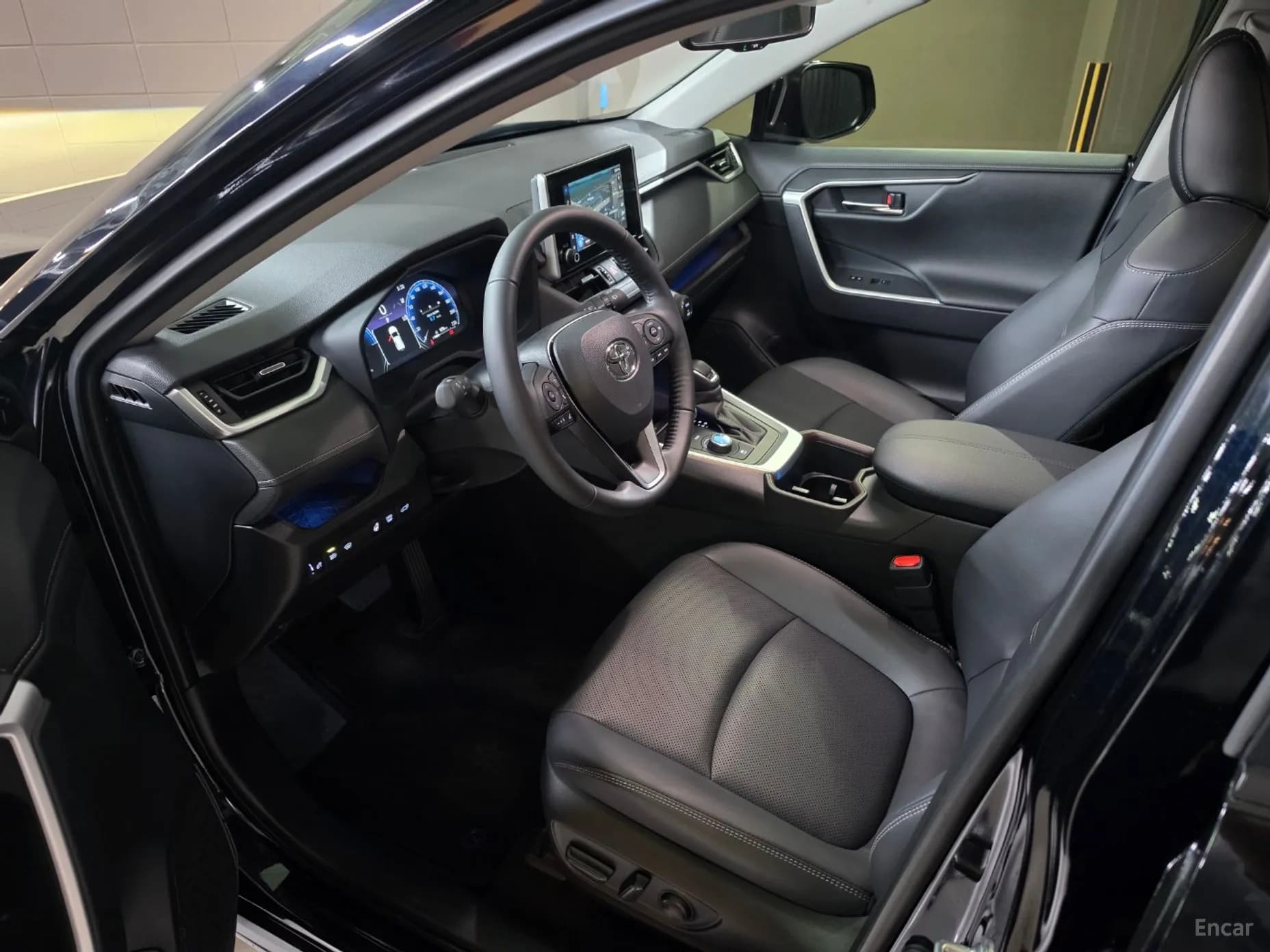 RAV4 5th Generation