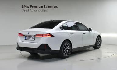 5 Series (G60)